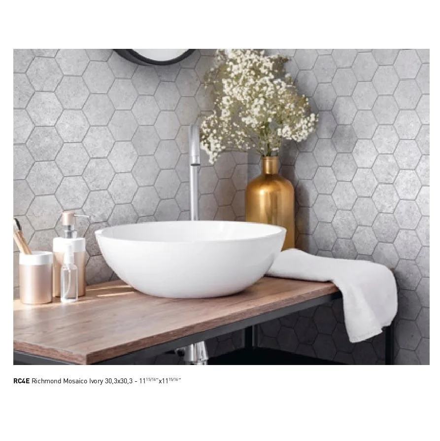 Richmond Ivory Mosaico 30.3x30.3 RC4E