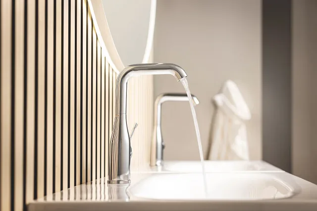 Grohe Essence Slavina Za Umivaonik L Veličina Sa Podsklopom 24174001