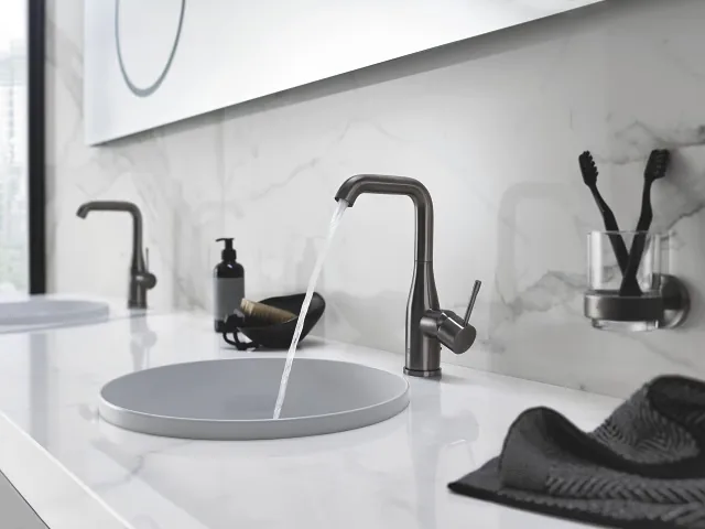 Grohe Essence Slavina Za Umivaonik L Veličina Sa Podsklopom Brushed Hard Graphite 24174AL1