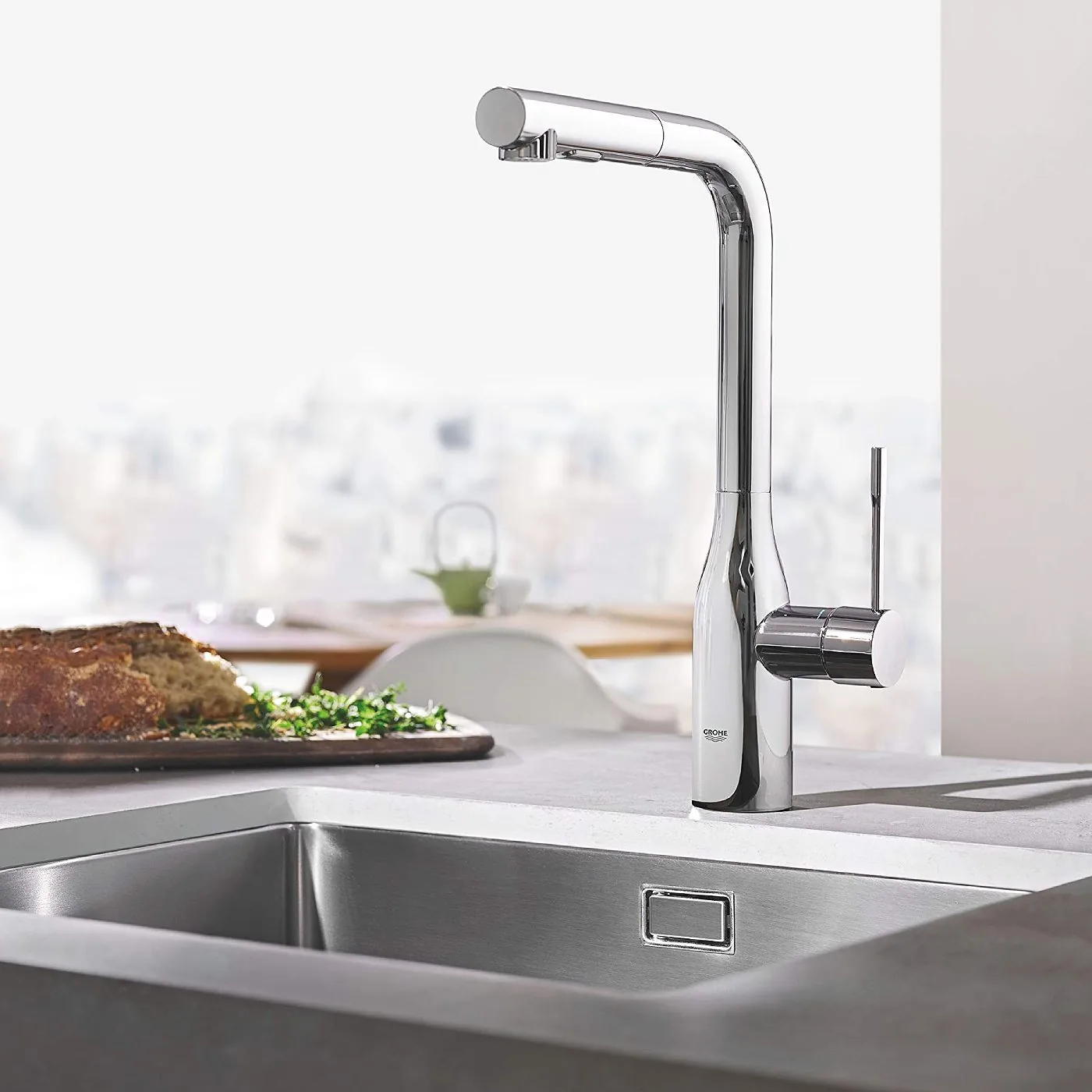Grohe Essence slavina za sudoperu sa izvlačnim tušem 30270000
