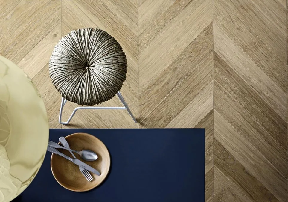 Treverkmust Beige Chevron 73.2X11.8 M0CA