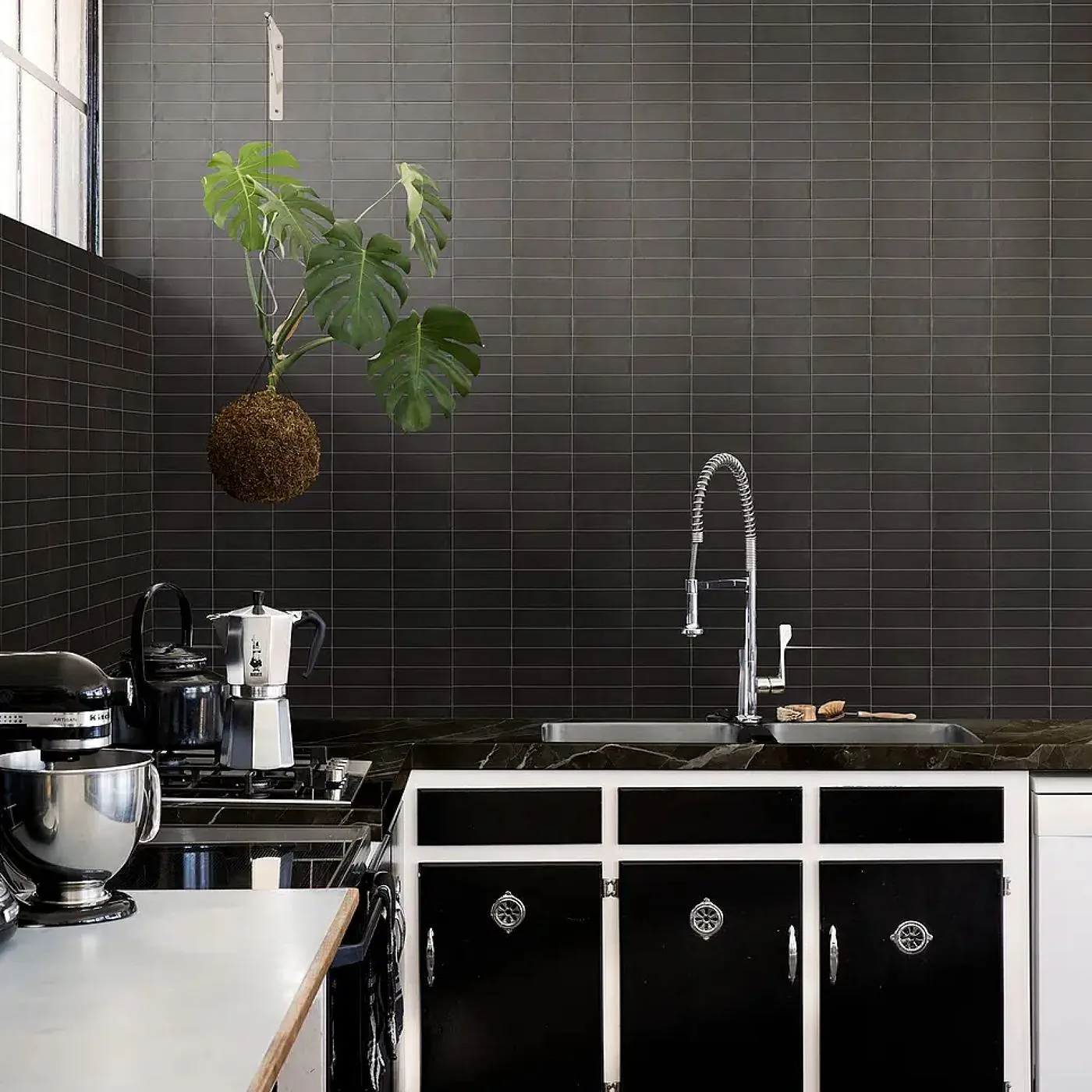 Confetto Nero 5X15 MDSY